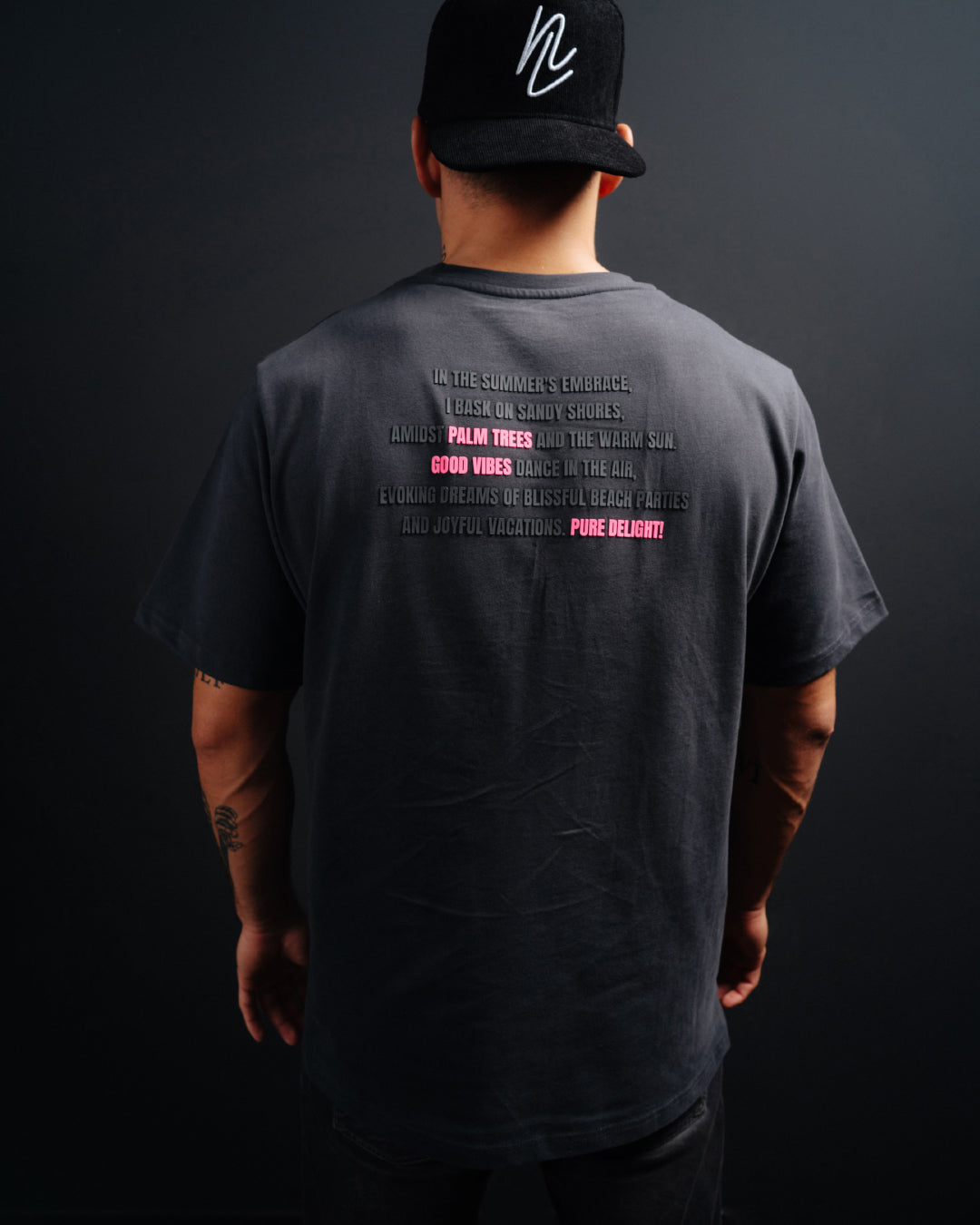 Camisa oversize negra lavada goma