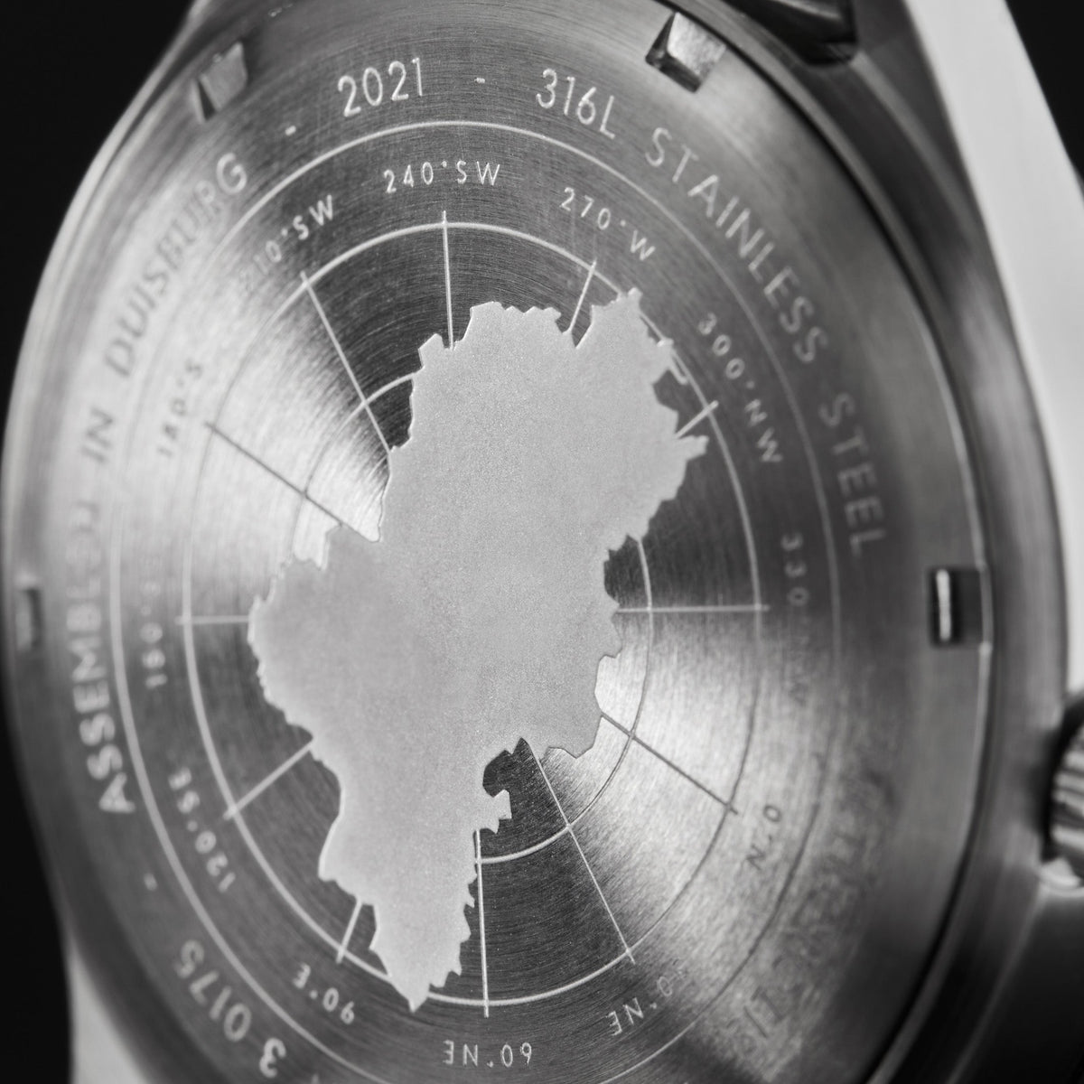 Armbanduhr Metropolis 34 Silber