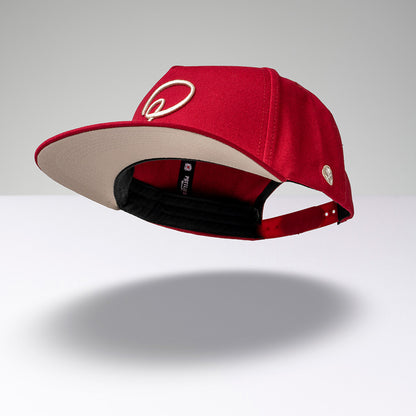 Gorra "P" - Rojo Beige 
